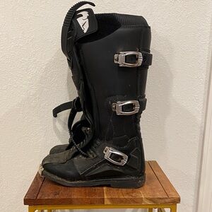 Thor Black Ratchet Boots